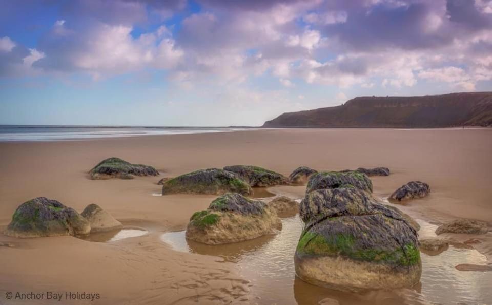 Villa Bliss On The Bay Filey Esterno foto